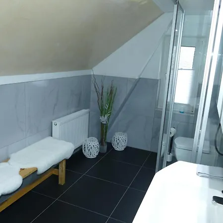 Kapitaenshaus Schaefer 브룬스뷔텔