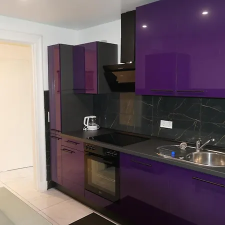 Kapitaenshaus Schaefer 브룬스뷔텔