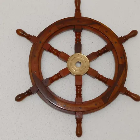 Kapitaenshaus Schaefer 브룬스뷔텔