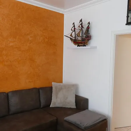 Kapitaenshaus Schaefer 아파트 브룬스뷔텔